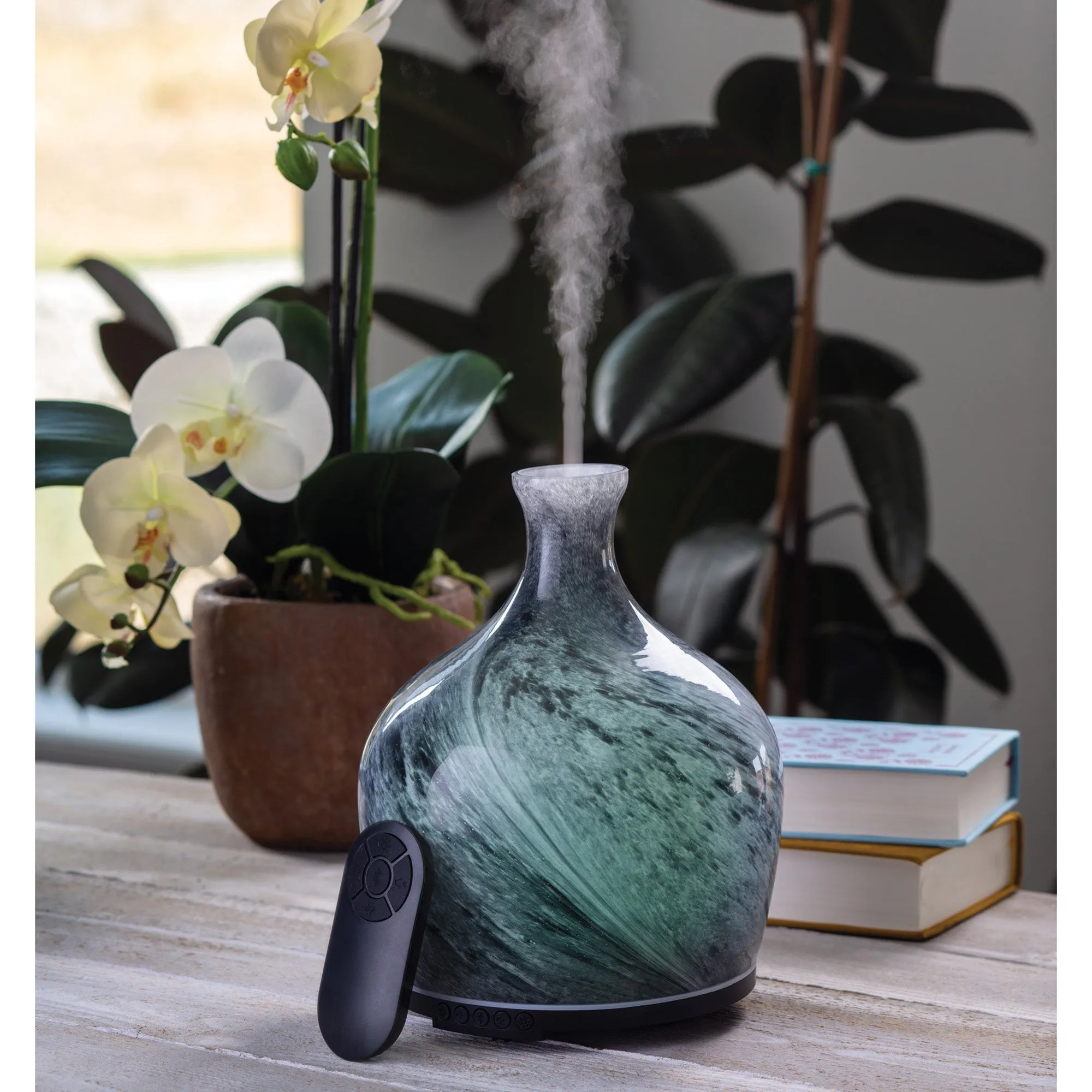 Obsidian Lighted Bluetooth Speaker Oil Diffuser