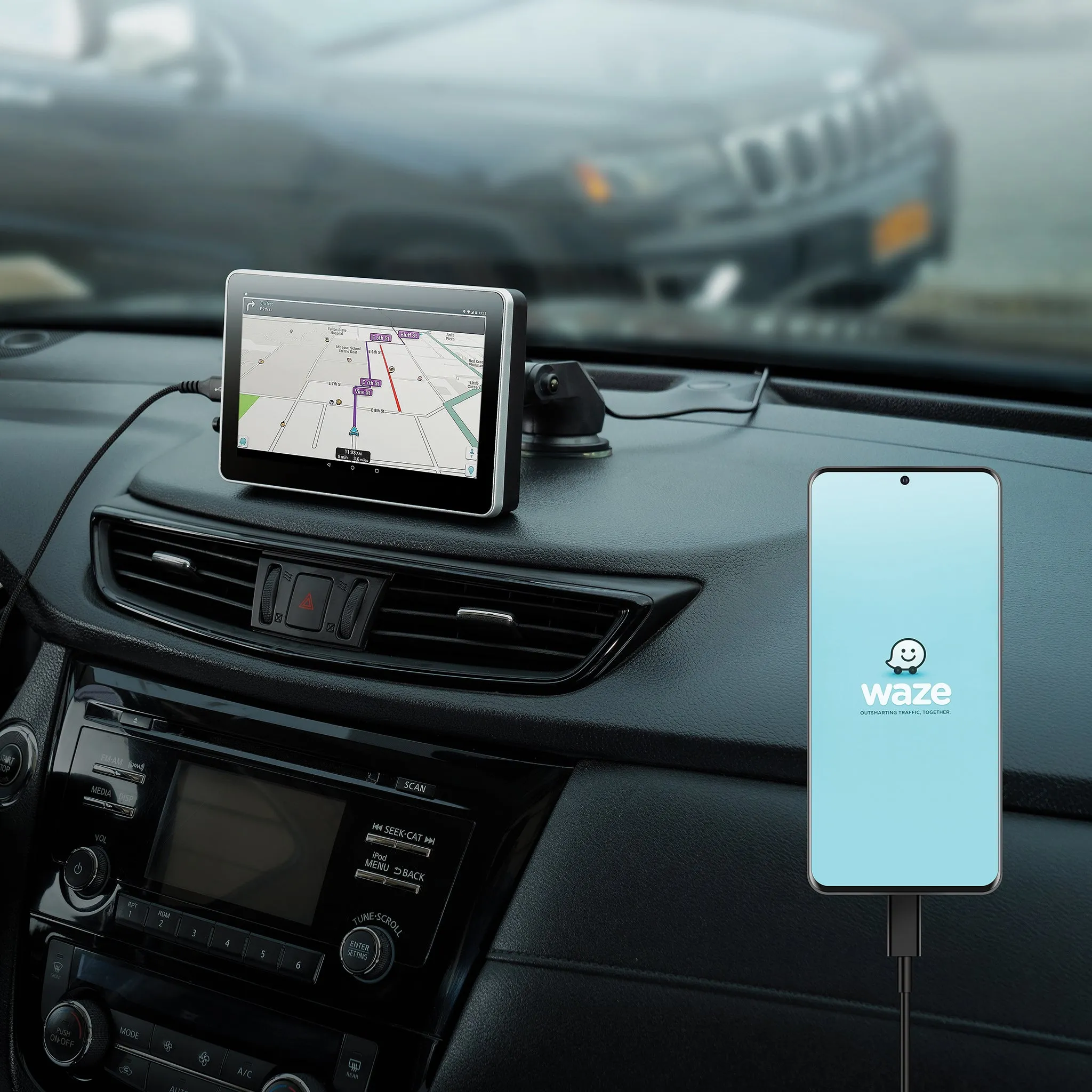 REFURBISHED - INTELLIDASH®  S  EASY-MOUNT 7” IPS TOUCH DISPLAY - CAR AND DRIVER DU950RB